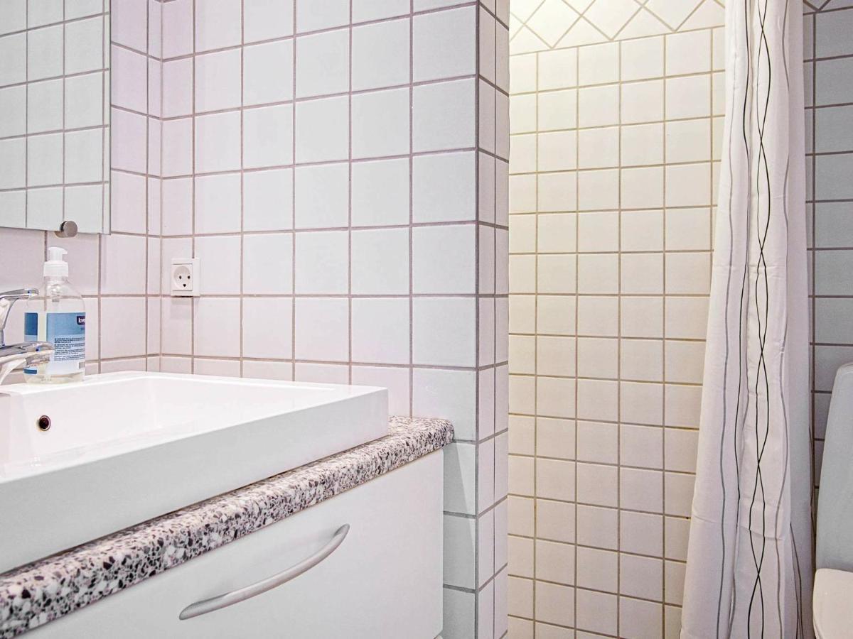 4 Person Holiday Home In Allinge Kültér fotó